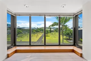 Photo #4: 202610798 Listing 