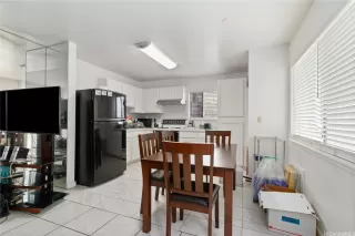 Photo #2: 202610812 Listing 