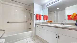 Photo #6: 202610832 Listing 