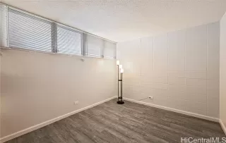 Photo #5: 202610833 Listing 