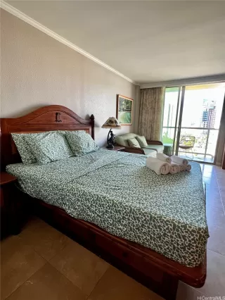 Photo #2: 202610836 Listing 