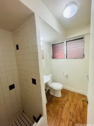 Photo #5: 202610849 Listing 