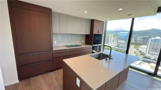 Photo #2: 202610871 Listing 