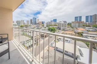 Photo #3: 202610889 Listing 