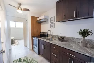 Photo #4: 202610921 Listing 