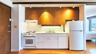 Photo #5: 202610923 Listing 