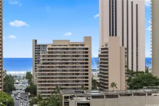 Photo #4: 202610927 Listing 