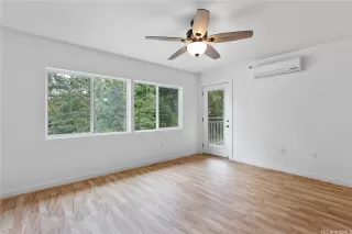 Photo #4: 202610974 Listing 