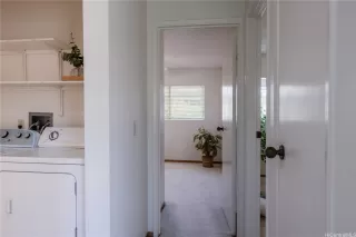 Photo #4: 202610982 Listing 