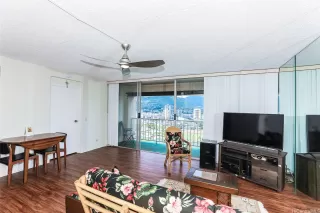 Photo #6: 202611001 Listing 