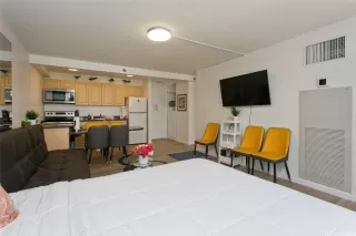 Photo #3: 202611016 Listing 