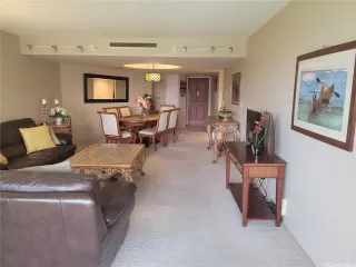 Photo #5: 202611024 Listing 