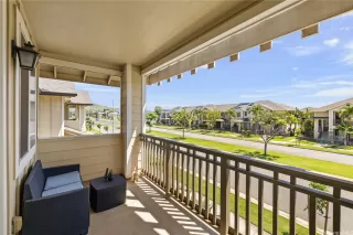 Photo #4: 202611027 Listing 