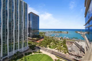 Photo #5: 202611042 Listing 
