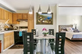 Photo #5: 202611074 Listing 