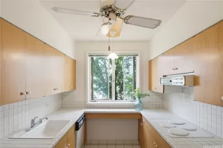 Photo #2: 202611095 Listing 