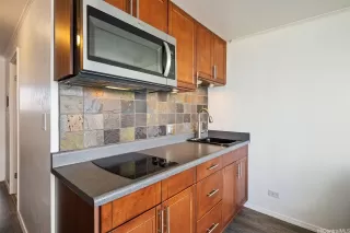 Photo #5: 202611162 Listing 