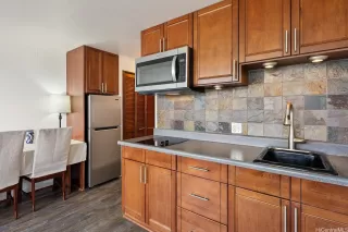 Photo #6: 202611162 Listing 