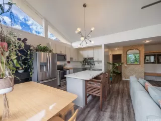 Photo #4: 202611233 Listing 