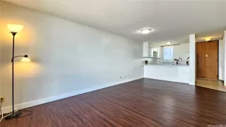 Photo #3: 202611238 Listing 