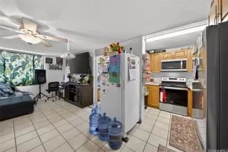 Photo #3: 202611263 Listing 