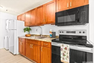 Photo #5: 202611264 Listing 