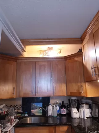 Photo #6: 202611268 Listing 