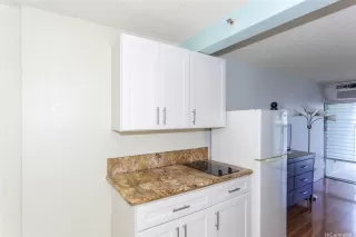 Photo #5: 202611293 Listing 