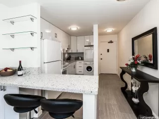 Photo #5: 202611302 Listing 