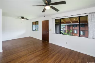 Photo #3: 202611318 Listing 