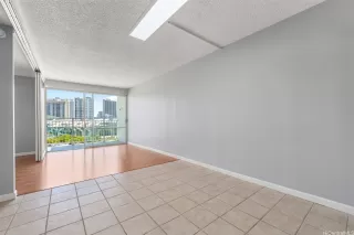 Photo #2: 202611323 Listing 
