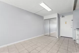 Photo #3: 202611323 Listing 