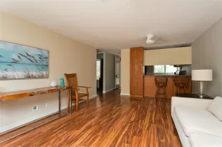 Photo #2: 202611337 Listing 