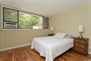 Photo #5: 202611337 Listing 