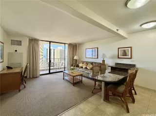 Photo #5: 202611367 Listing 