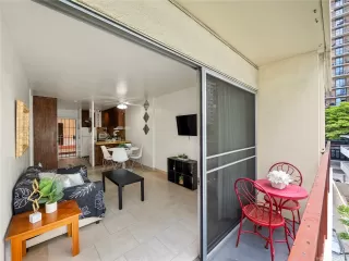 Photo #2: 202611374 Listing 