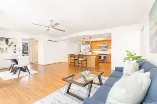 Photo #4: 202611380 Listing 