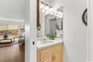 Photo #5: 202611401 Listing 