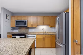 Photo #2: 202611438 Listing 