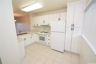 Photo #2: 202611457 Listing 