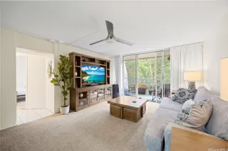 Photo #3: 202611489 Listing 