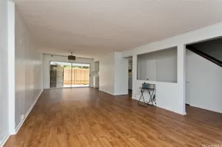 Photo #3: 202611497 Listing 