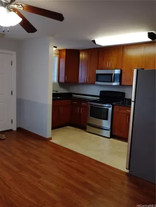 Photo #6: 202611515 Listing 