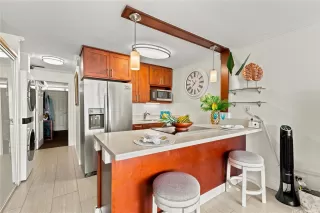 Photo #2: 202611530 Listing 