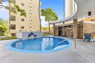 Photo #6: 202611530 Listing 