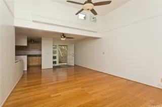 Photo #3: 202611551 Listing 