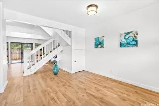 Photo #3: 202611577 Listing 