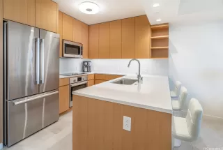 Photo #6: 202611614 Listing 