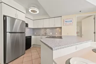 Photo #4: 202611615 Listing 