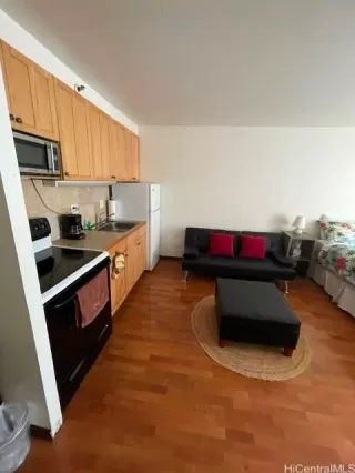 Photo #2: 202611616 Listing 